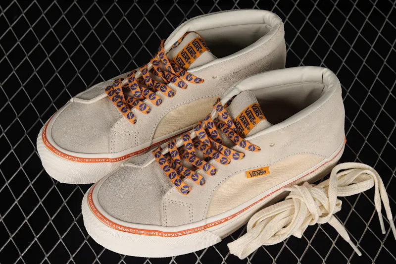 All categories Vans Vans series Vans Mid Vans China Vans Th Snake Trail Lx joint model China casual sneakers VN0A4UWR26L